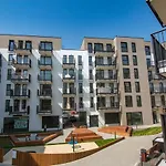 El Apartments - Aries